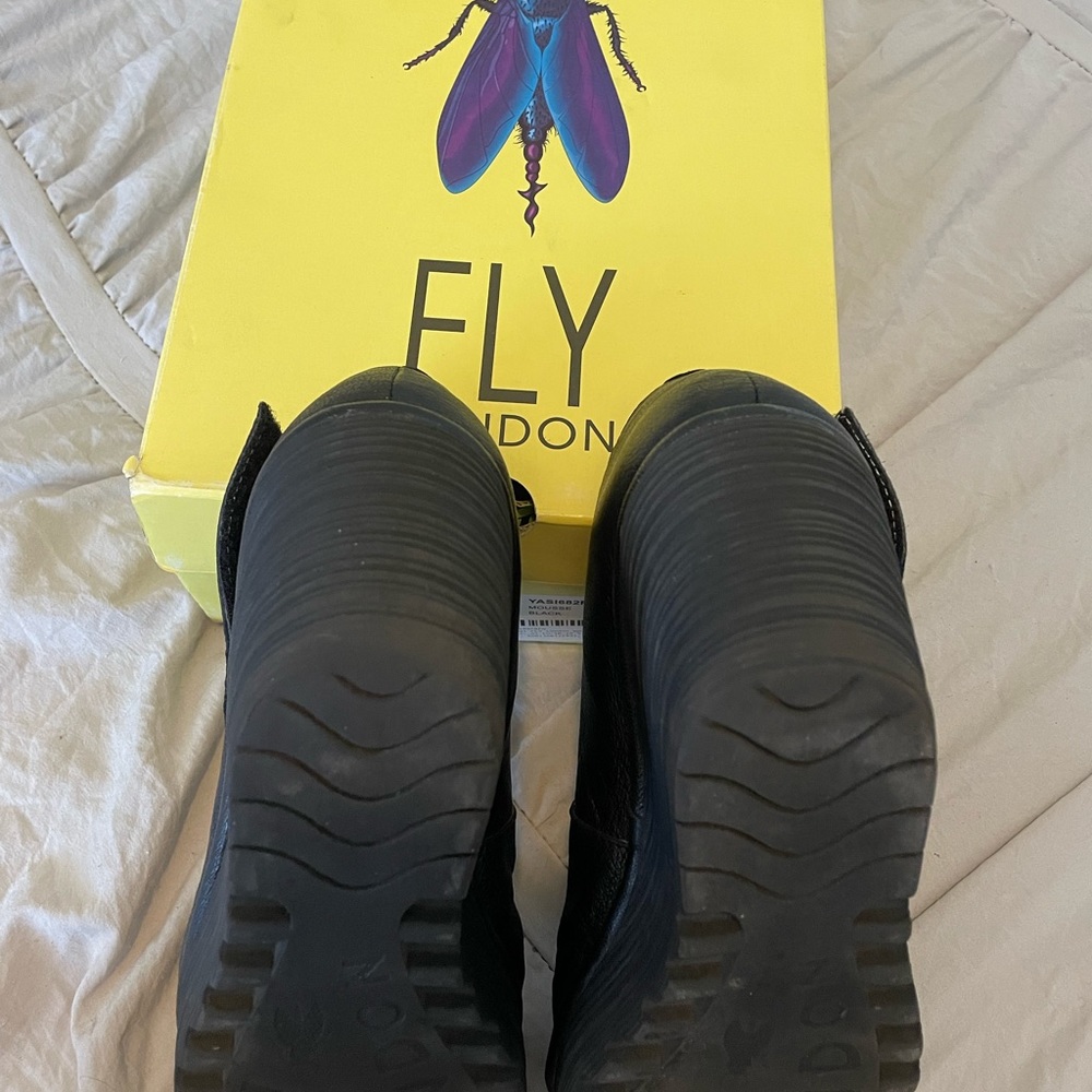 FLY London Mary Jane Shoes